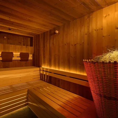 Hotel Dolomites Wellness Hotel Savoy La Villa (Trentino Alto Adige)
